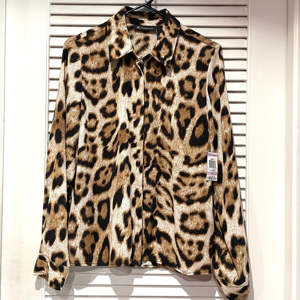 I.N.C. Women’s Cheetah Print Long Sleeve Top
